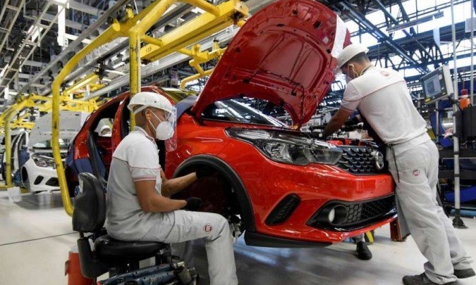 Produção da indústria automobilística cresceu 11,6% em 2021