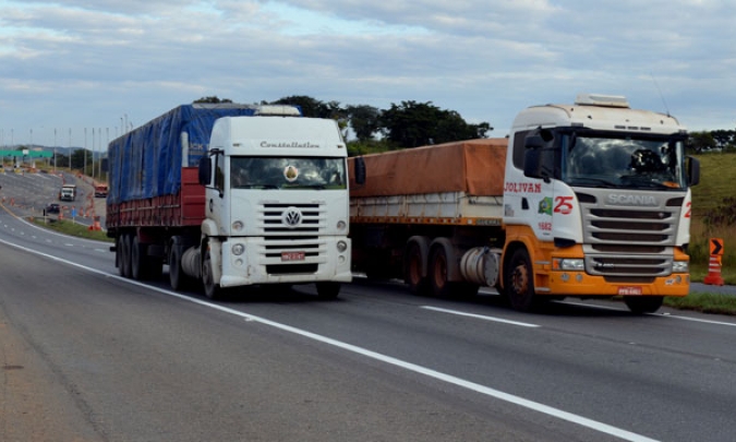 Exportadores do Centro-Oeste consideram o custo do transporte 11% mais crítico do que a média brasileira