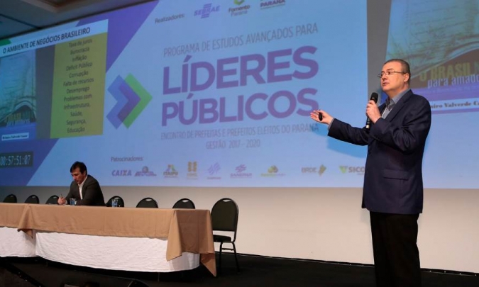 Sebrae lança Cidade Empreendedora durante encontro com prefeitos em Foz do Iguaçu