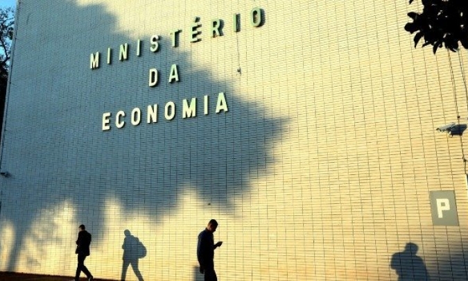 Governo estuda aumentar limite do Banco do Brasil e Caixa para programa de apoio às microempresas